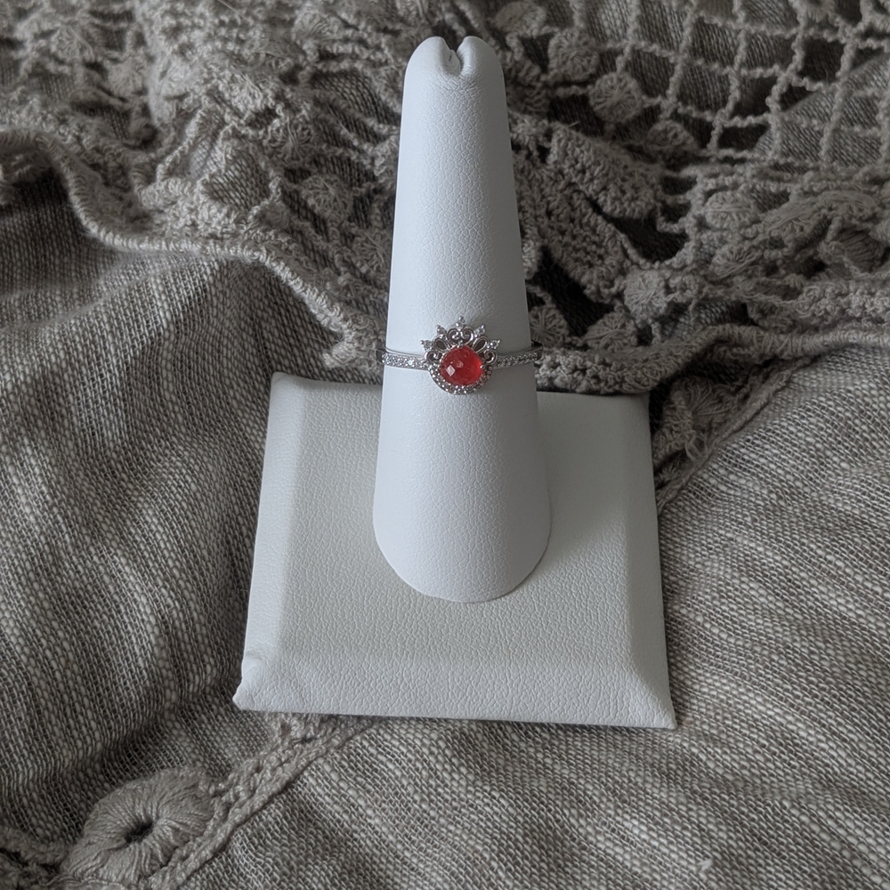 Elegant Silver and Red Gemstone Ring